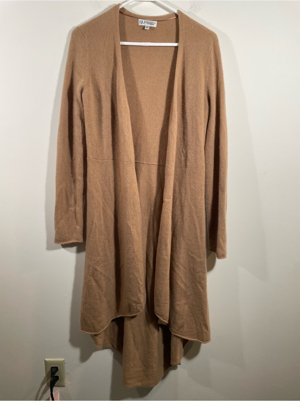 Neiman Marcus cashmere long cardigan S